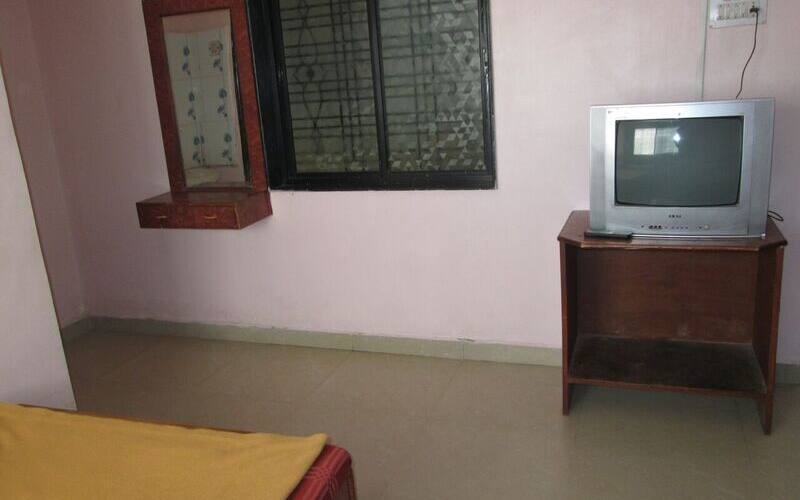 Hotel Sai Rang Kankuri Road, Shirdi 3
